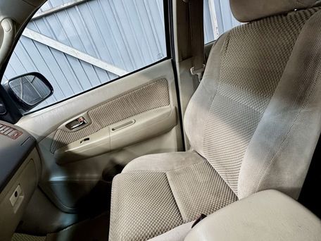 Toyota Fortuner, 2006 — фото 11