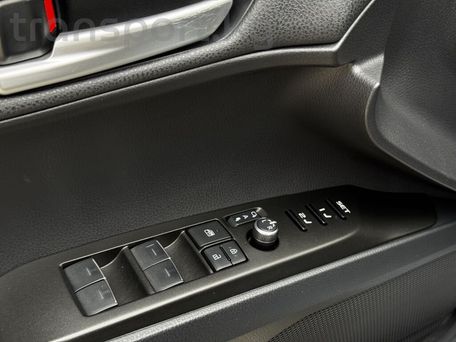 Toyota Camry, 2024 — фото 11
