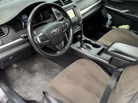 Toyota Camry, 2017 — 照片 8