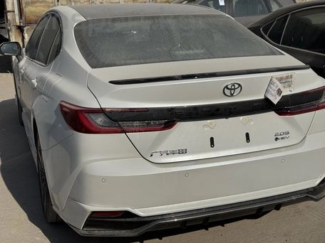 Toyota Camry, 2026 — photo 2