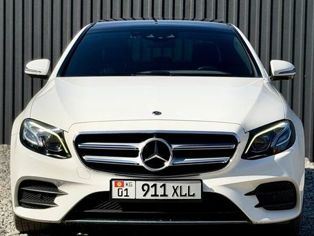 Mercedes-Benz E-Класс, 2019 — фото 1