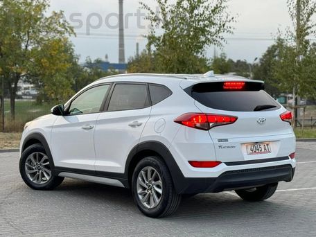 Hyundai Tucson, 2018 — 照片 2