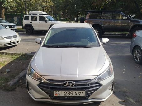 Hyundai Elantra, 2018 — сүрөт 4
