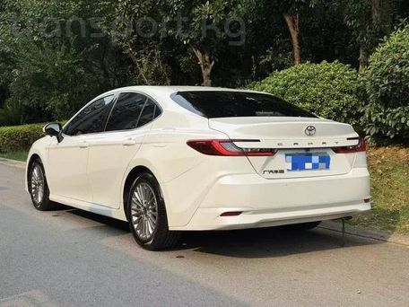Toyota Camry, 2024 — фото 1