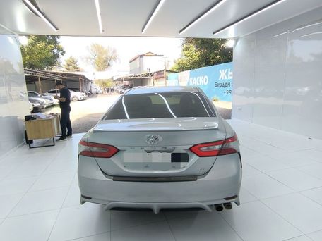 Toyota Camry, 2018 — сүрөт 1