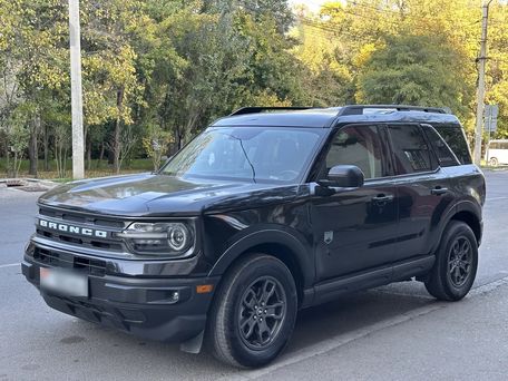 Ford Bronco, 2023 — photo 2