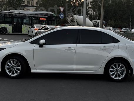 Toyota Corolla, 2021 — photo 4
