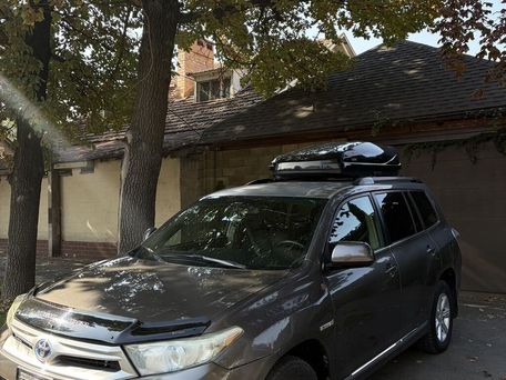 Toyota Highlander, 2010 — photo 2