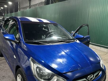 Hyundai Solaris, 2012 — photo 1