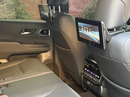 Toyota Land Cruiser, 2025 — photo 12