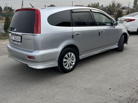 Honda Stream, 2002 — photo 3