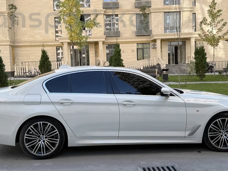 BMW 5 серии, 2020 — 照片 4