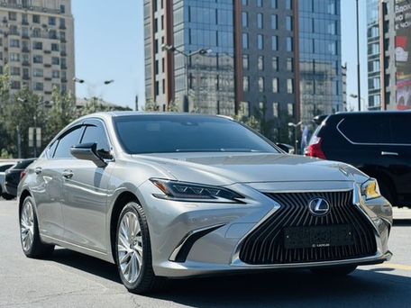 Lexus ES, 2019 — 照片 2