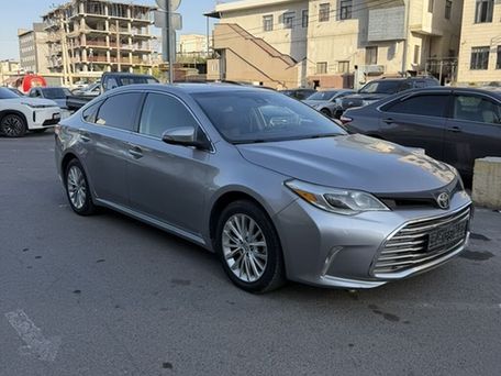 Toyota Avalon, 2018 — фото 2