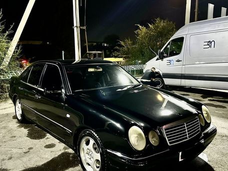 Mercedes-Benz E-Класс, 1999 — photo 3