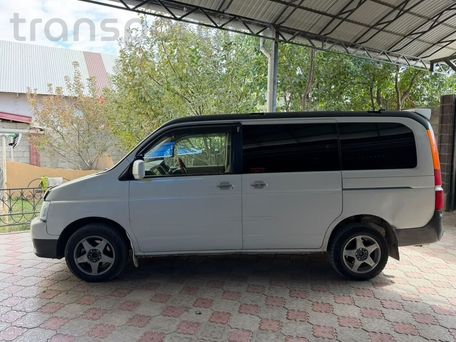 Honda Stepwgn, 2002 — photo 7
