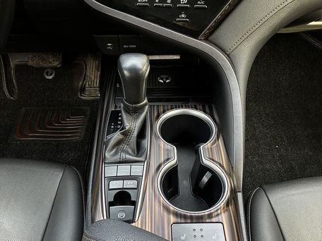 Toyota Camry, 2018 — фото 10