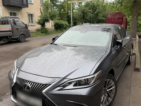 Lexus ES, 2019 — 照片 2