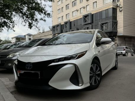 Toyota Prius, 2019 — photo 3