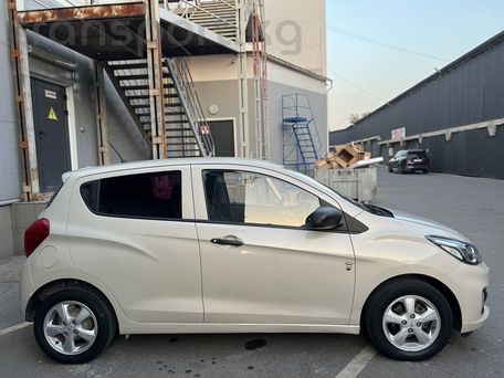 Chevrolet Spark, 2018 — 照片 3