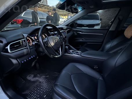 Toyota Camry, 2019 — 照片 7
