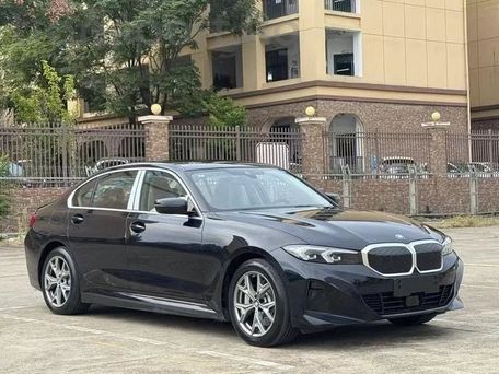 BMW i3, 2026 — photo 2