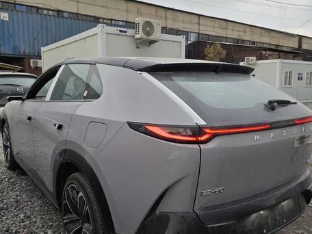 Mazda EZ-60, 2025 — сүрөт 12