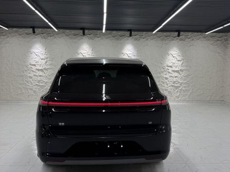 Li Auto (Lixiang) L6, 2025 — photo 6