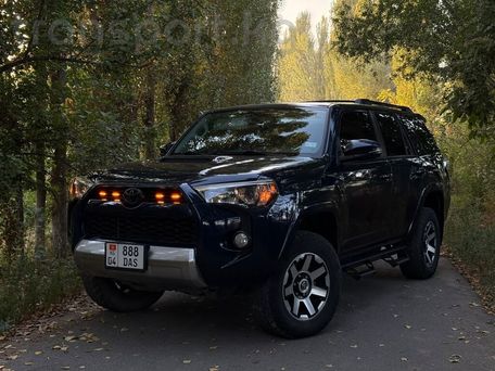 Toyota 4Runner, 2019 — фото 12