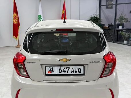 Chevrolet Spark, 2021 — photo 2