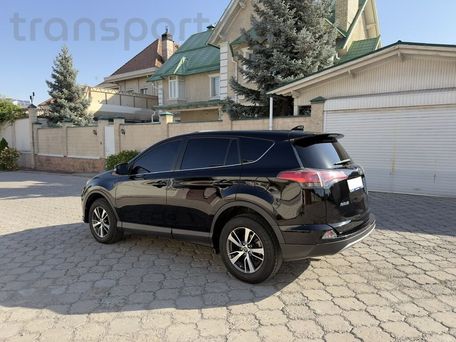 Toyota RAV4, 2018 — фото 2