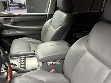 Lexus LX, 2008 — photo 11