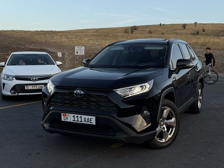 Toyota RAV4, 2021 — сүрөт 10