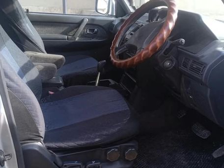Mitsubishi Pajero, 1996 — 照片 6