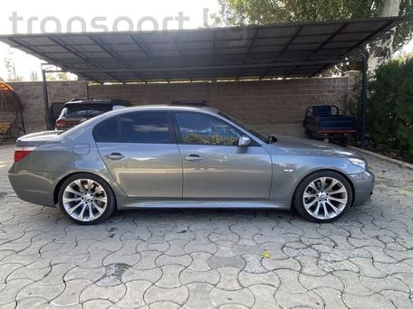 BMW 5 серии, 2009 — 照片 4