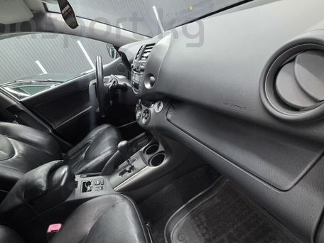 Toyota RAV4, 2009 — сүрөт 9