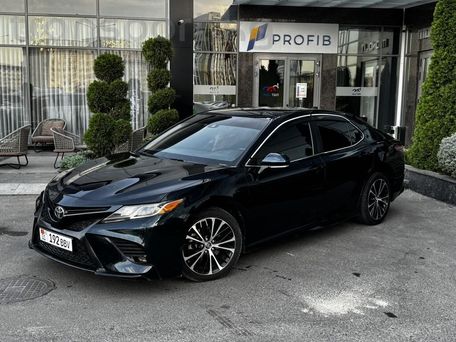 Toyota Camry, 2017 — фото 2