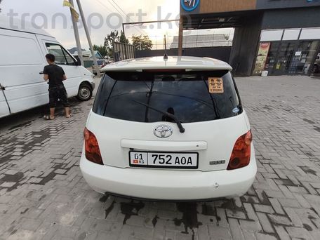 Toyota Ist, 2002 — сүрөт 4
