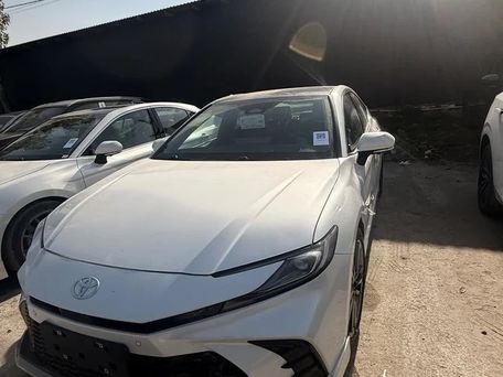 Toyota Camry, 2026 — photo 1