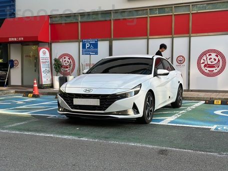 Hyundai Elantra, 2021