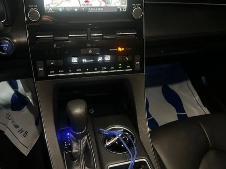 Toyota Avalon, 2019 — 照片 9