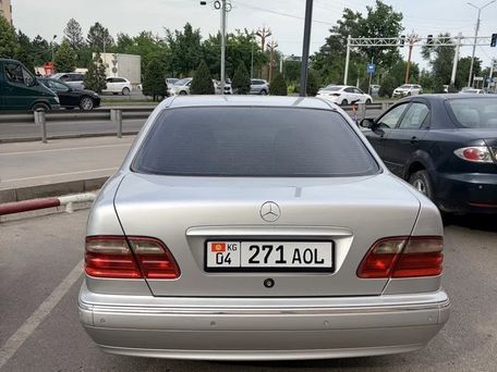 Mercedes-Benz E-Class, 2000 — photo 3