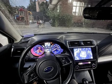 Subaru Outback, 2018 — photo 8