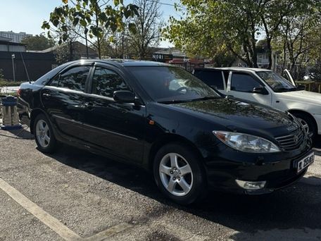 Toyota Camry, 2004 — photo 1