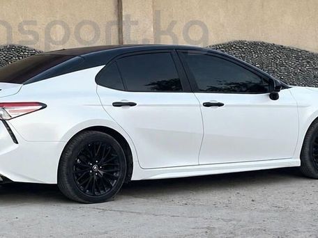 Toyota Camry, 2018