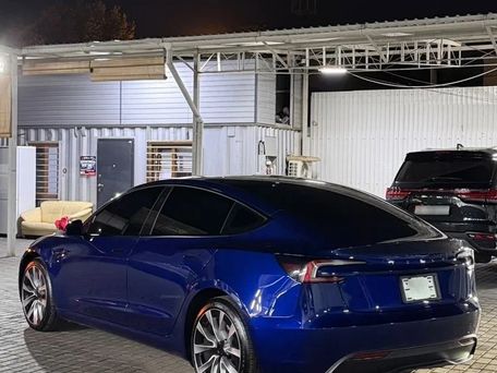 Tesla Model 3, 2025 — фото 3