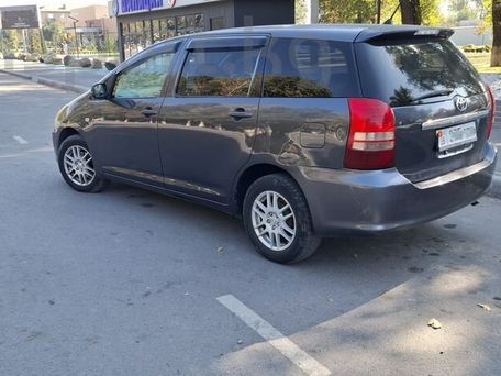Toyota Wish, 2003 — photo 3