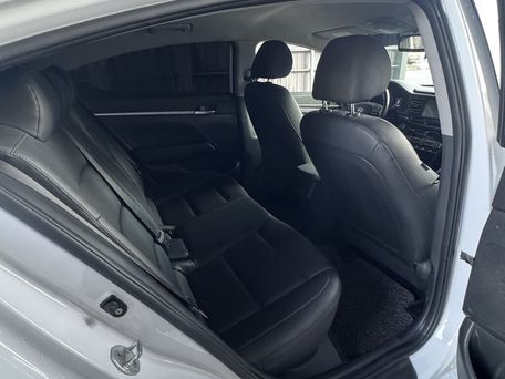 Hyundai Elantra, 2019 — 照片 6