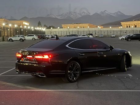Lexus LS, 2018 — 照片 3