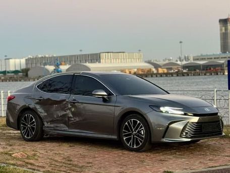 Toyota Camry, 2026 — photo 4